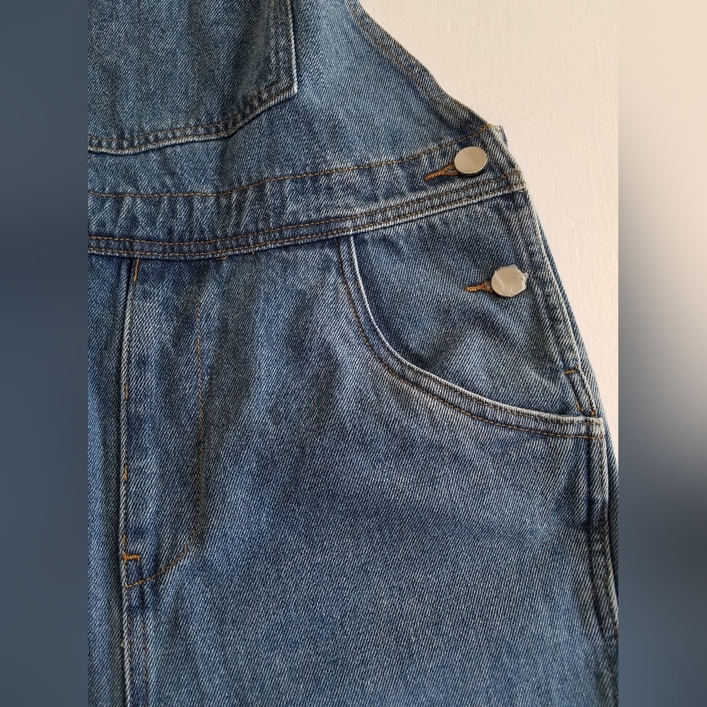 NWT WeWoreWhat Basic Overalls Size Medium Denim Light Wash Blue - Picture 6 of 10